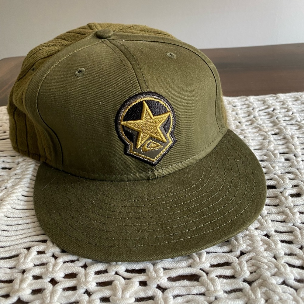 Quiksilver/New Era state trooper/army fitted hat